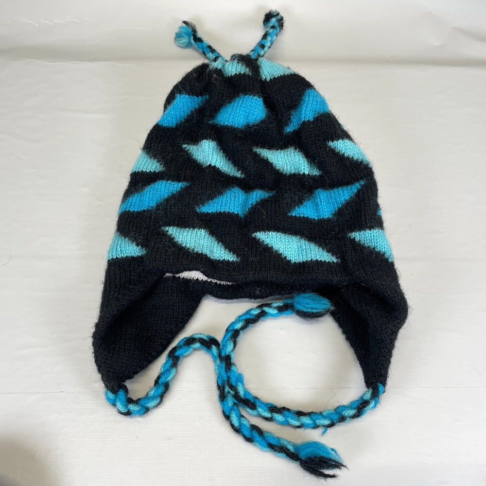 Maureen of the Mews Hat Blue Geometric Beanie Ski Winter Snow Strings